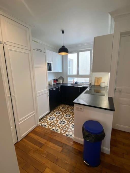 Plein cœur quartier Montorgueil Apartment in Paris