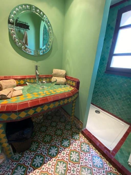 Chambre Emeraude, Riad 9 Couple only au village naturiste Riad in Agde