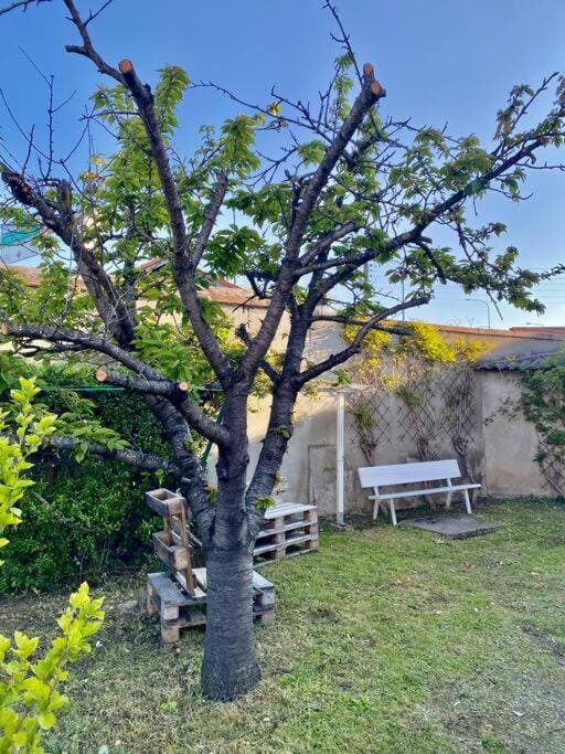 La grande maison-Toulouse Garonne-parking/jardin Villa in Toulouse