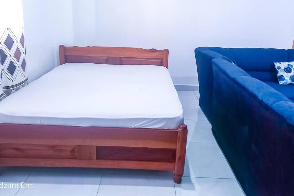 One Bedroom, two Beds Apt 215 Kisimani Heights Building, Mombasa Apartment in Mombasa County