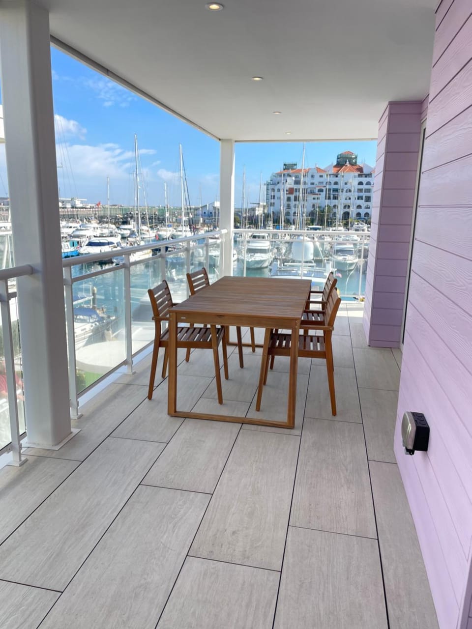 Balcony/Terrace, Balcony/Terrace