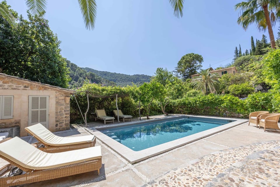ES CLOT Villa in Deià