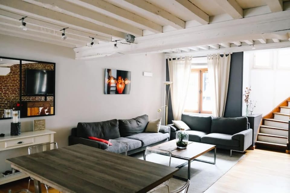 Magnifique duplex de 90m² au coeur de Lille Apartment in Lille