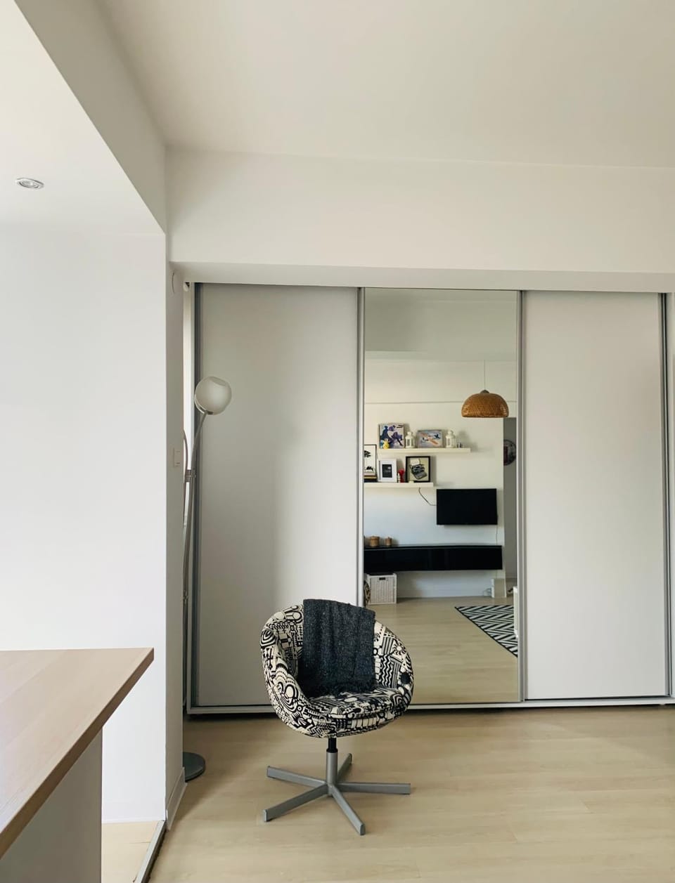 Living room, Seating area, hair dresser
