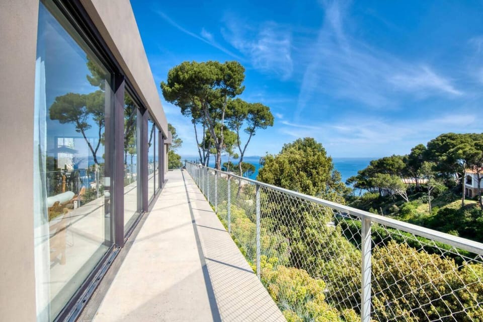 Natural landscape, View (from property/room), Balcony/Terrace, Sea view