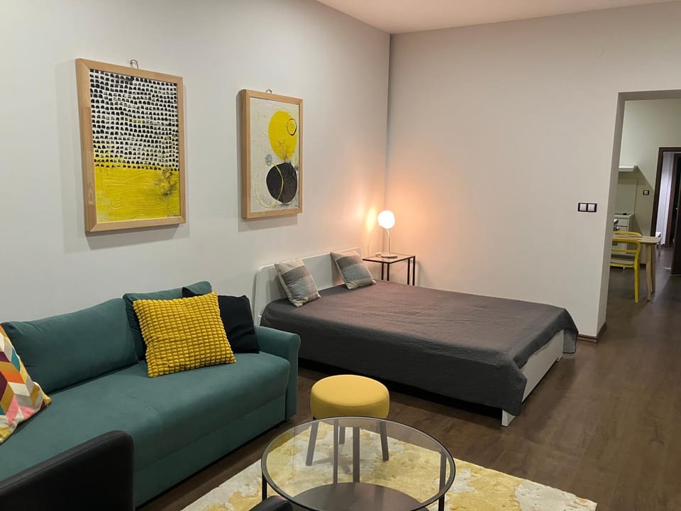 Bed, Living room, Seating area