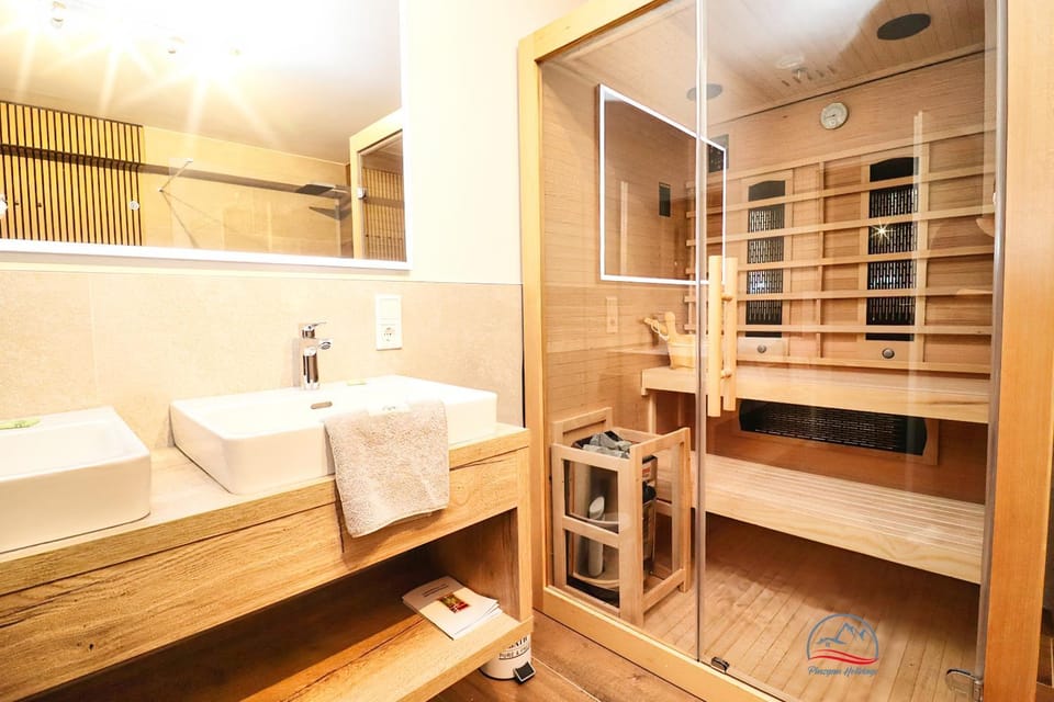 Sauna, Bathroom