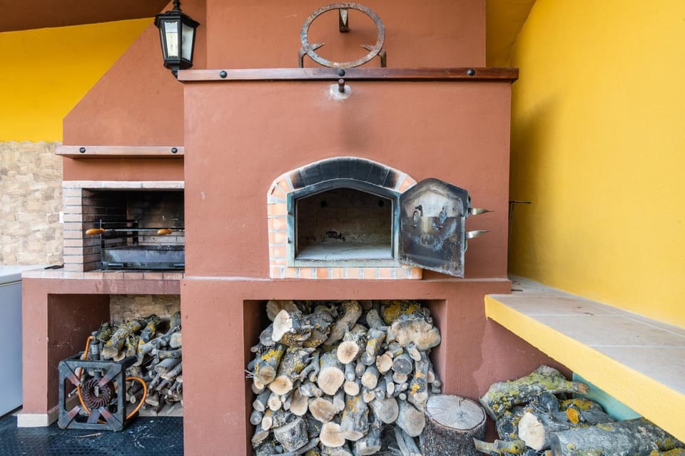 BBQ facilities, Kitchen or kitchenette, flat iron