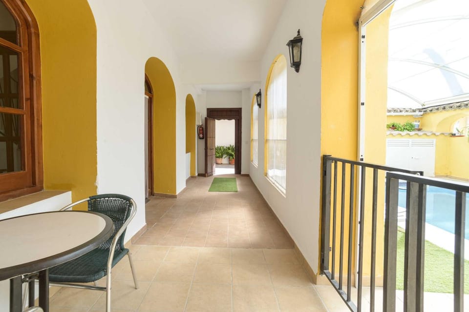 Facade/entrance, View (from property/room), Balcony/Terrace, Lobby or reception, Dining area