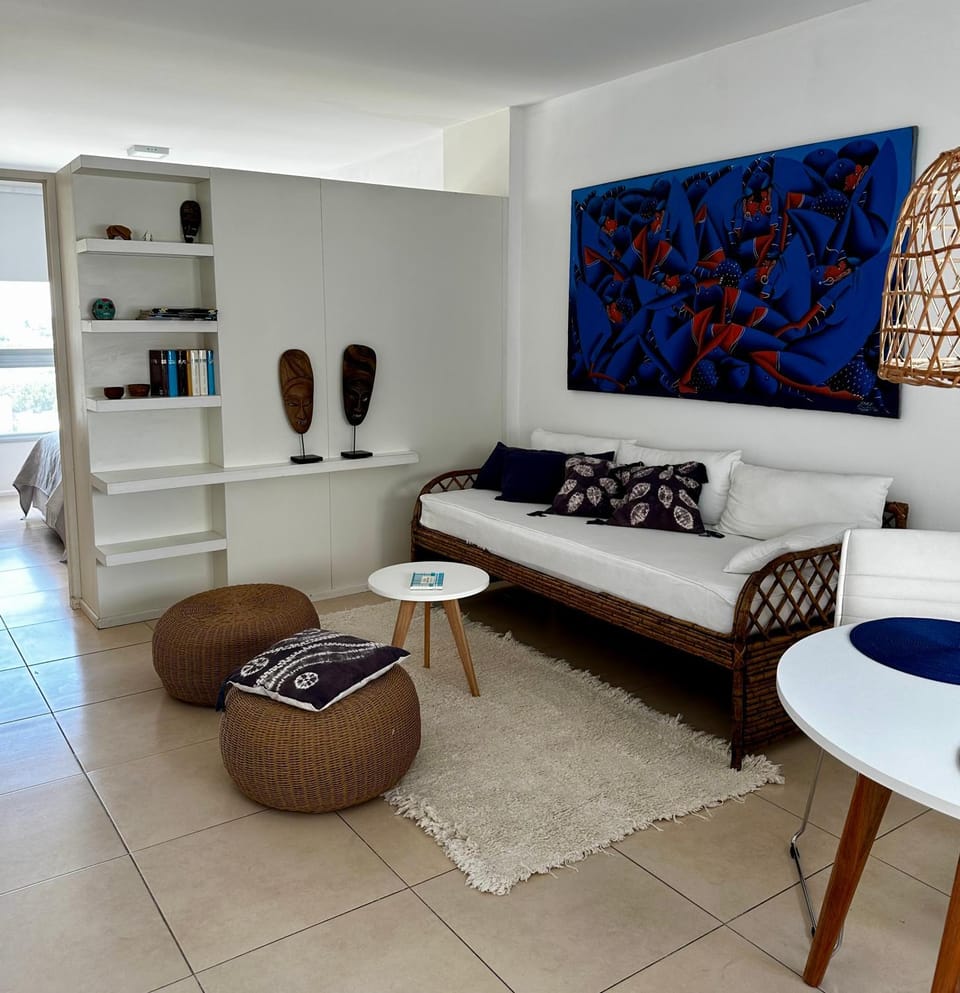 Living room, Photo of the whole room, Seating area