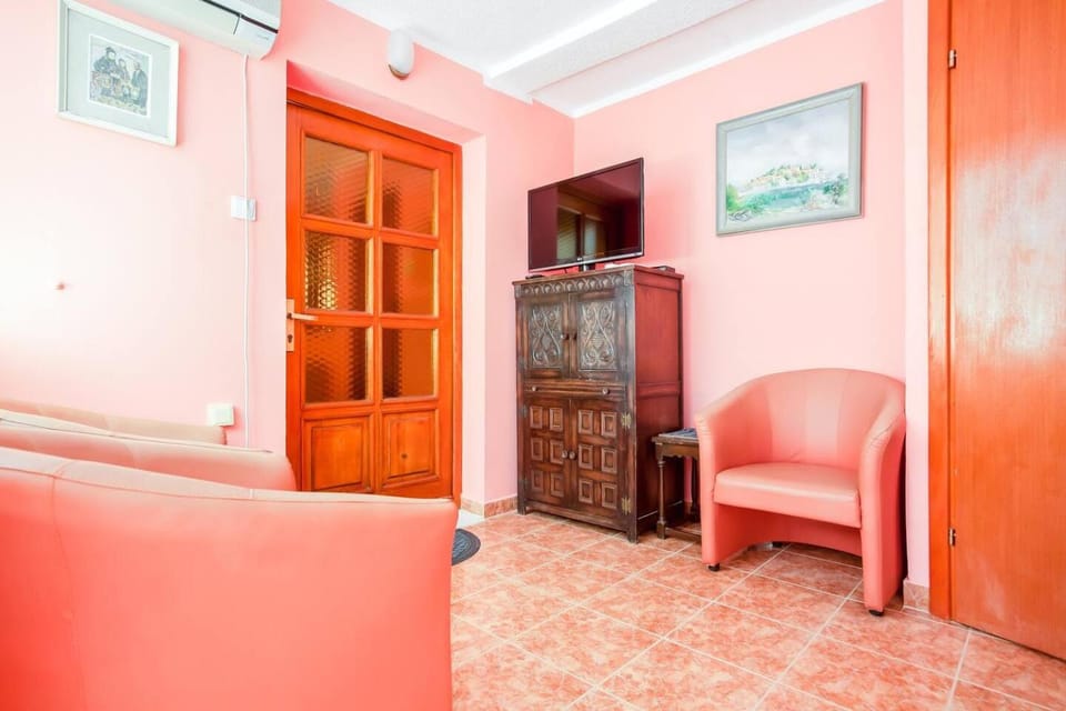 Apartment More - Konoba More Apartment in Budva Municipality