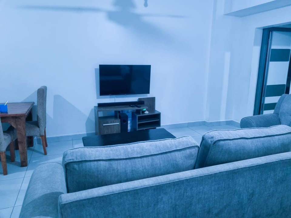 One Bedroom, two Beds Apt 217 Kisimani Heights Building, Mombasa Apartment in Mombasa