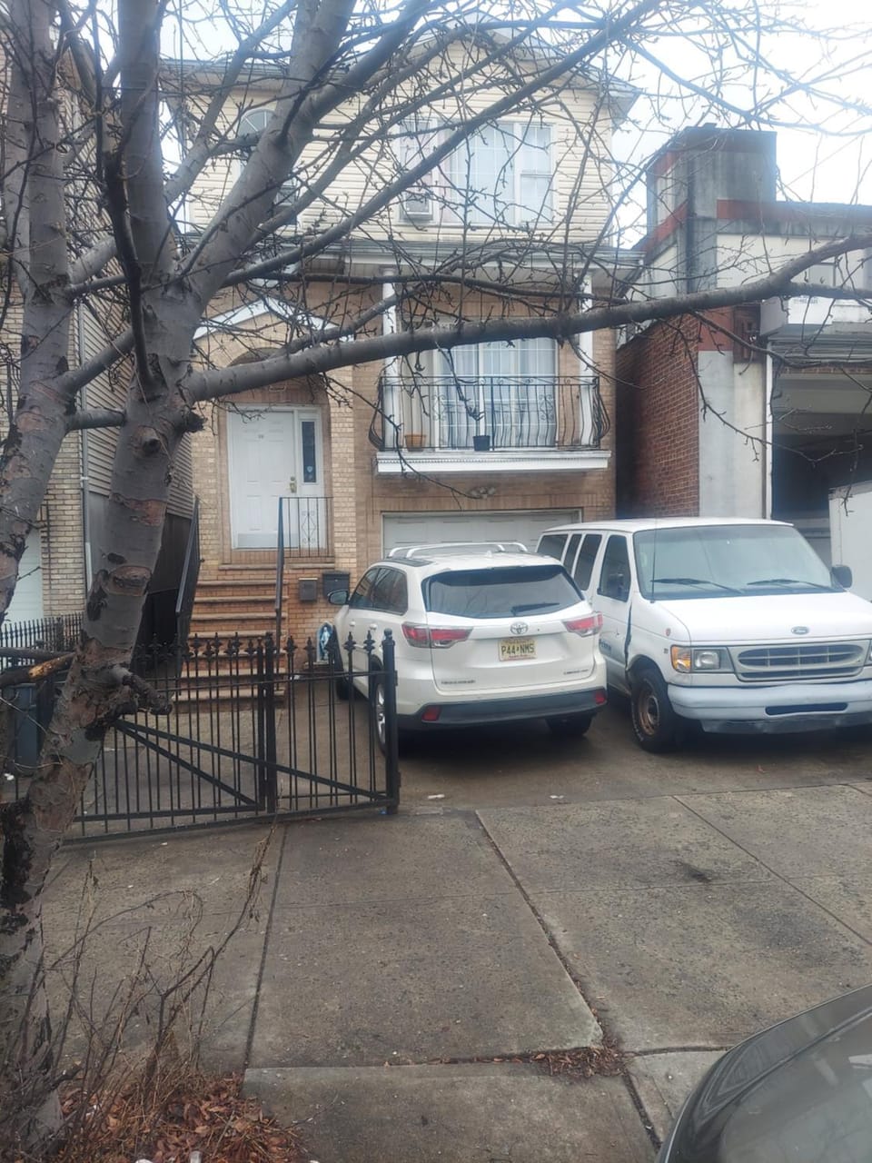 Deluxe Room A 12 minutes to Ewr Vacation rental in Newark