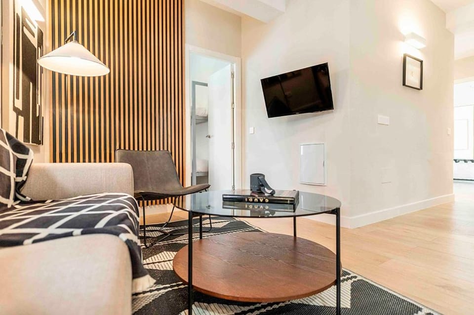 TV and multimedia, Seating area