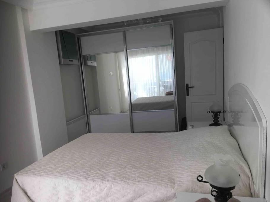 Castle81homes Red, sea view central flat Apartment in Marmaris