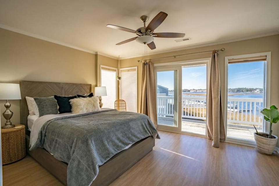 Canal-Front w/ Boat Slip | Pool + Walk to Beach House in Carolina Beach