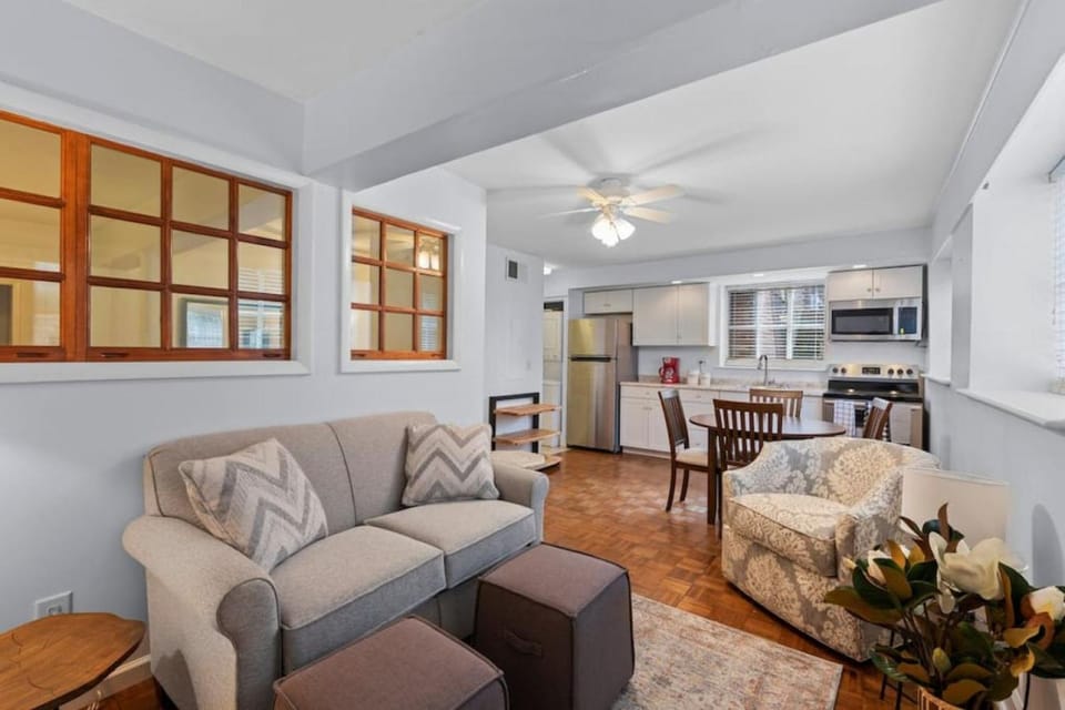 Slice of Seclusion in Downtown Southern Pines Apartment in Southern Pines