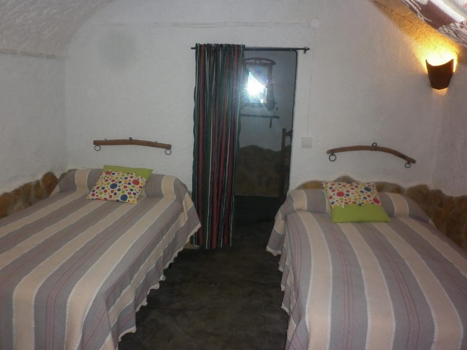 Casa Cueva Rural LA TEJA 8 House in Sierra de Cazorla Comarca