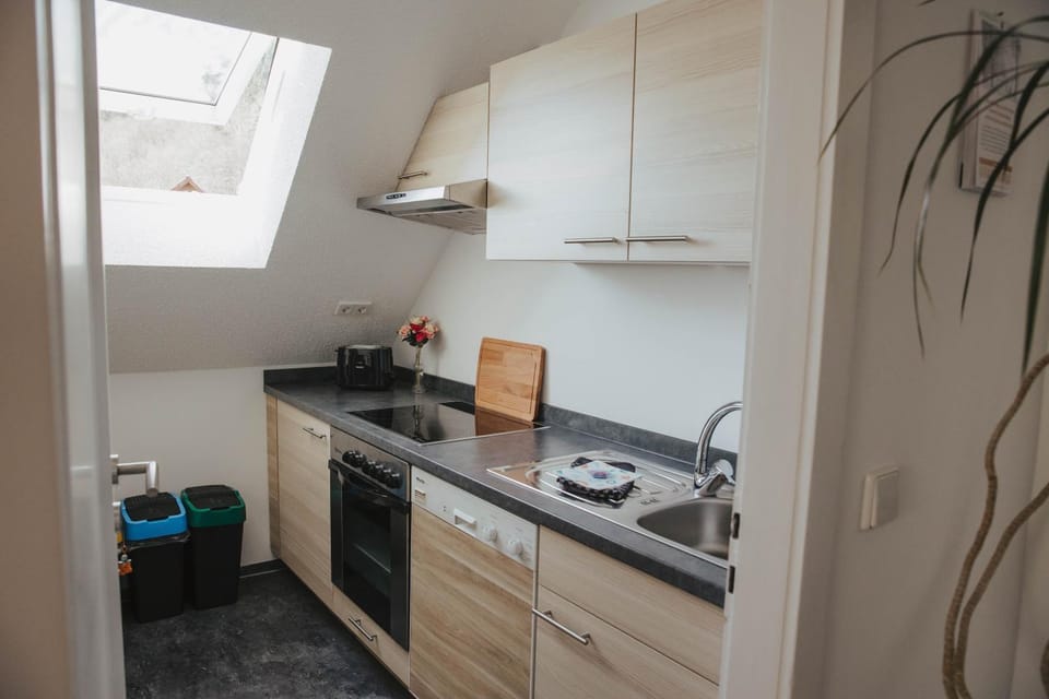 Property building, Kitchen or kitchenette, Living room
