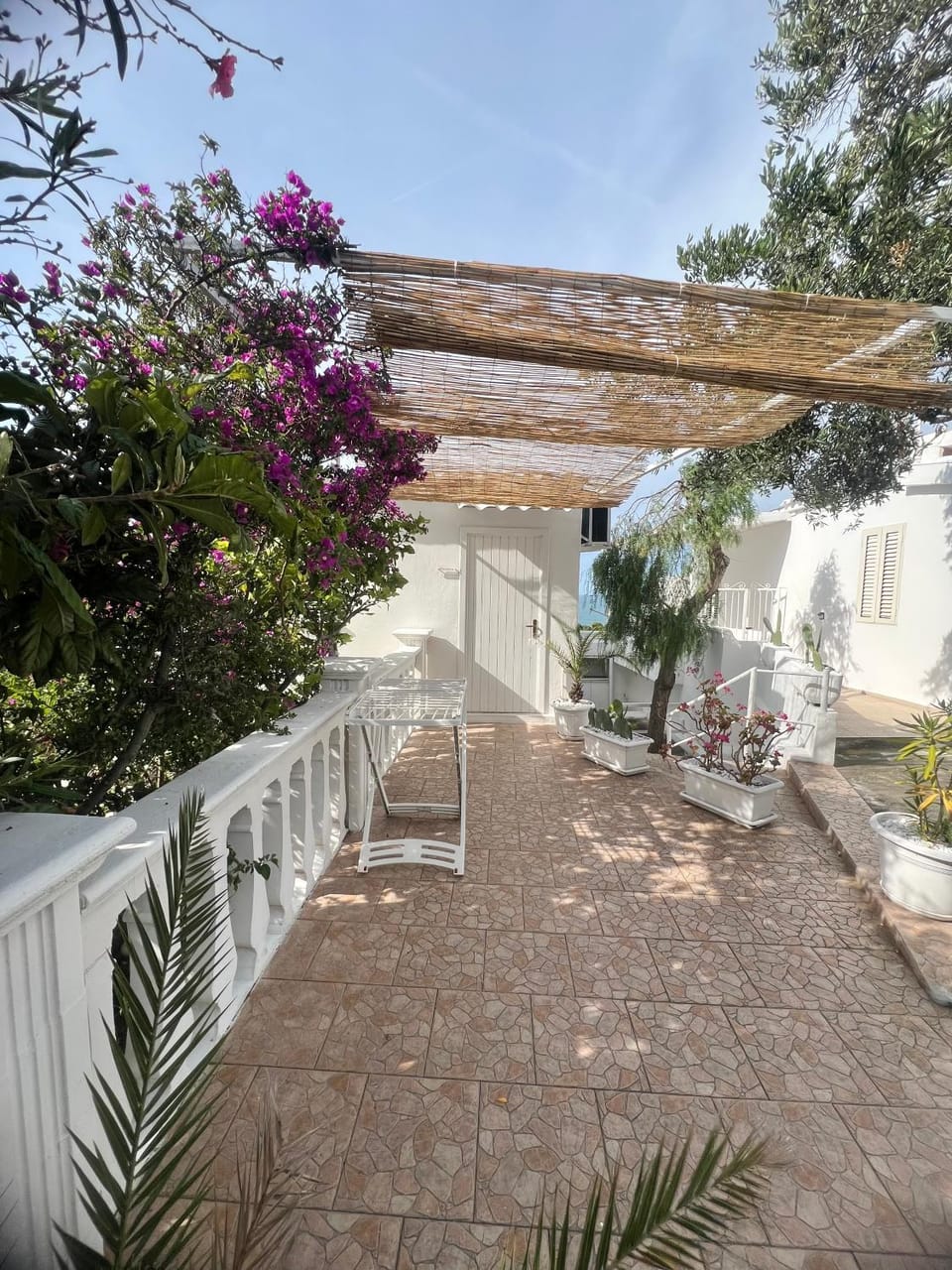 Monolocale sul mare House in Province of Foggia