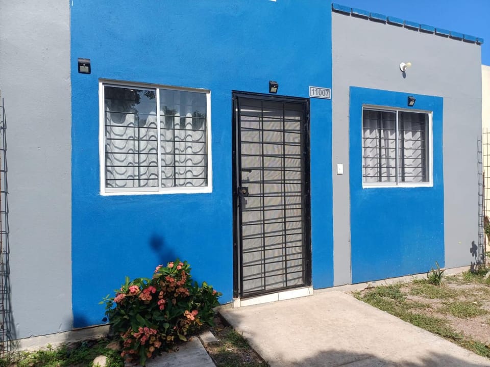 Property building, Day