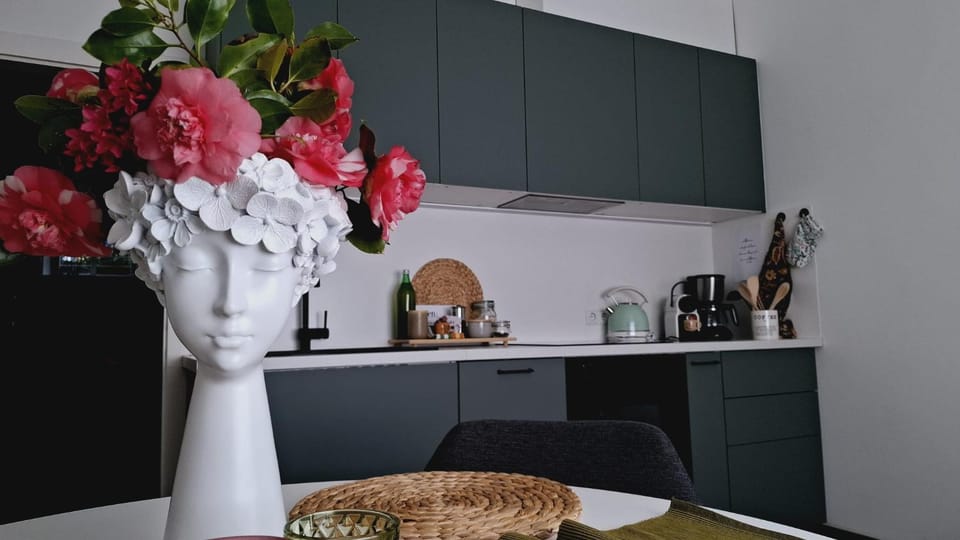 Apartment wildflower in Privatvilla im Herzen Merans Apartment in Merano