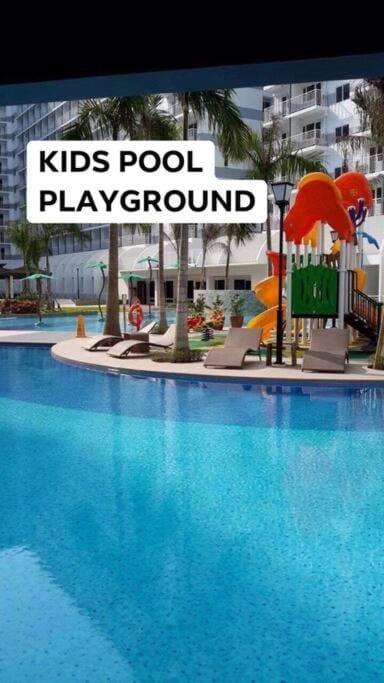 SHELL RESIDENCE C23 Shortwalk MOA Balcony poolview Apartment in Pasay