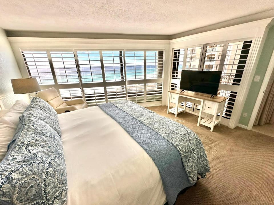 4111 Beachside One House in Miramar Beach