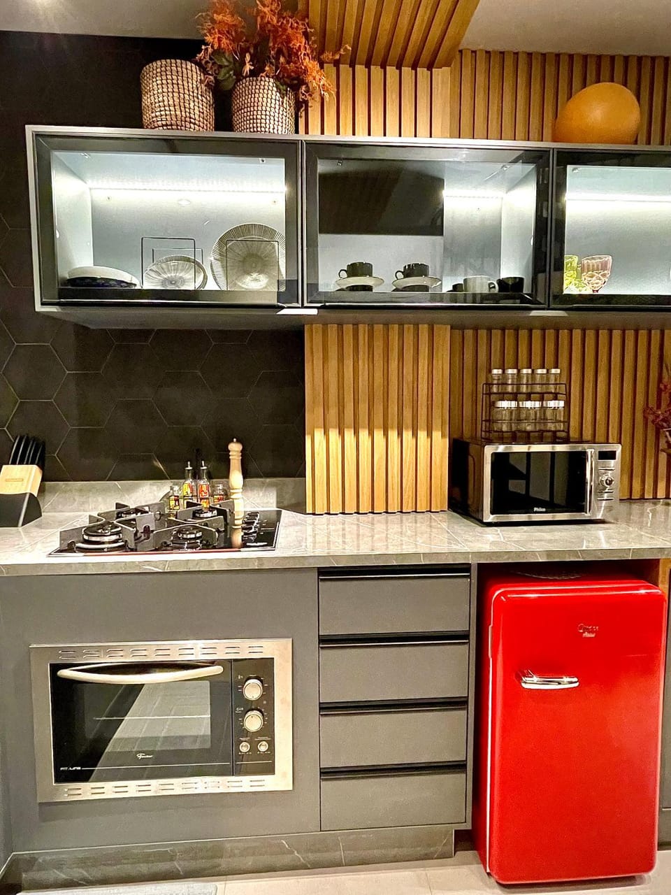 Kitchen or kitchenette