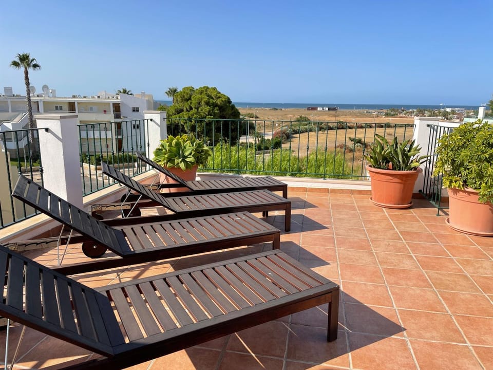 Balcony/Terrace, Sea view, sunbed