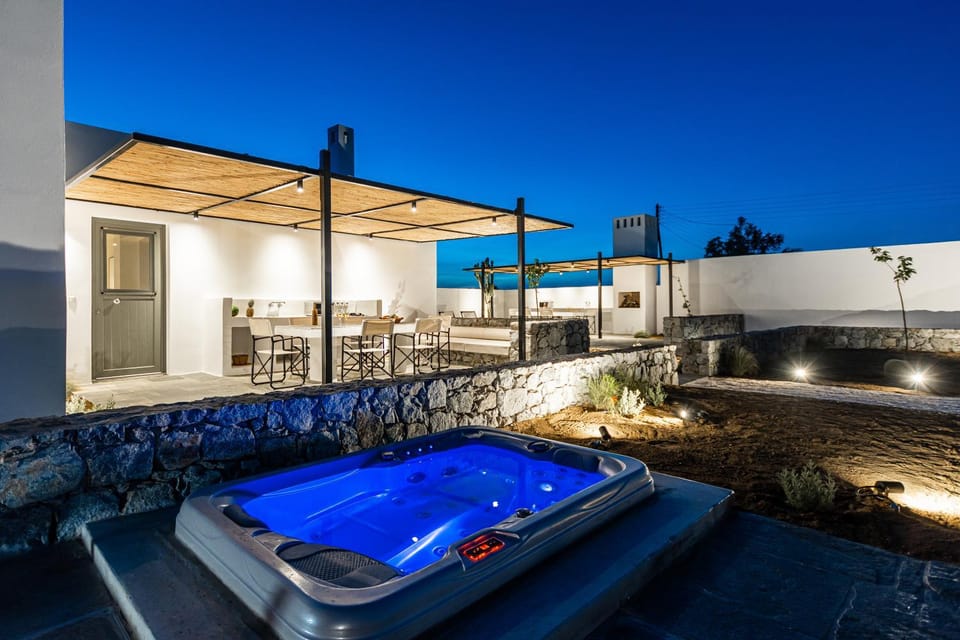 Hot Tub, Hot Tub, Balcony/Terrace, Area and facilities