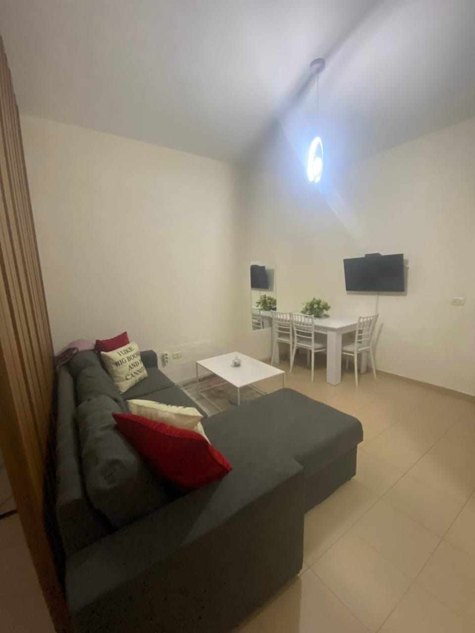 Chlo apartment 4 Tirane Apartment in Tirana