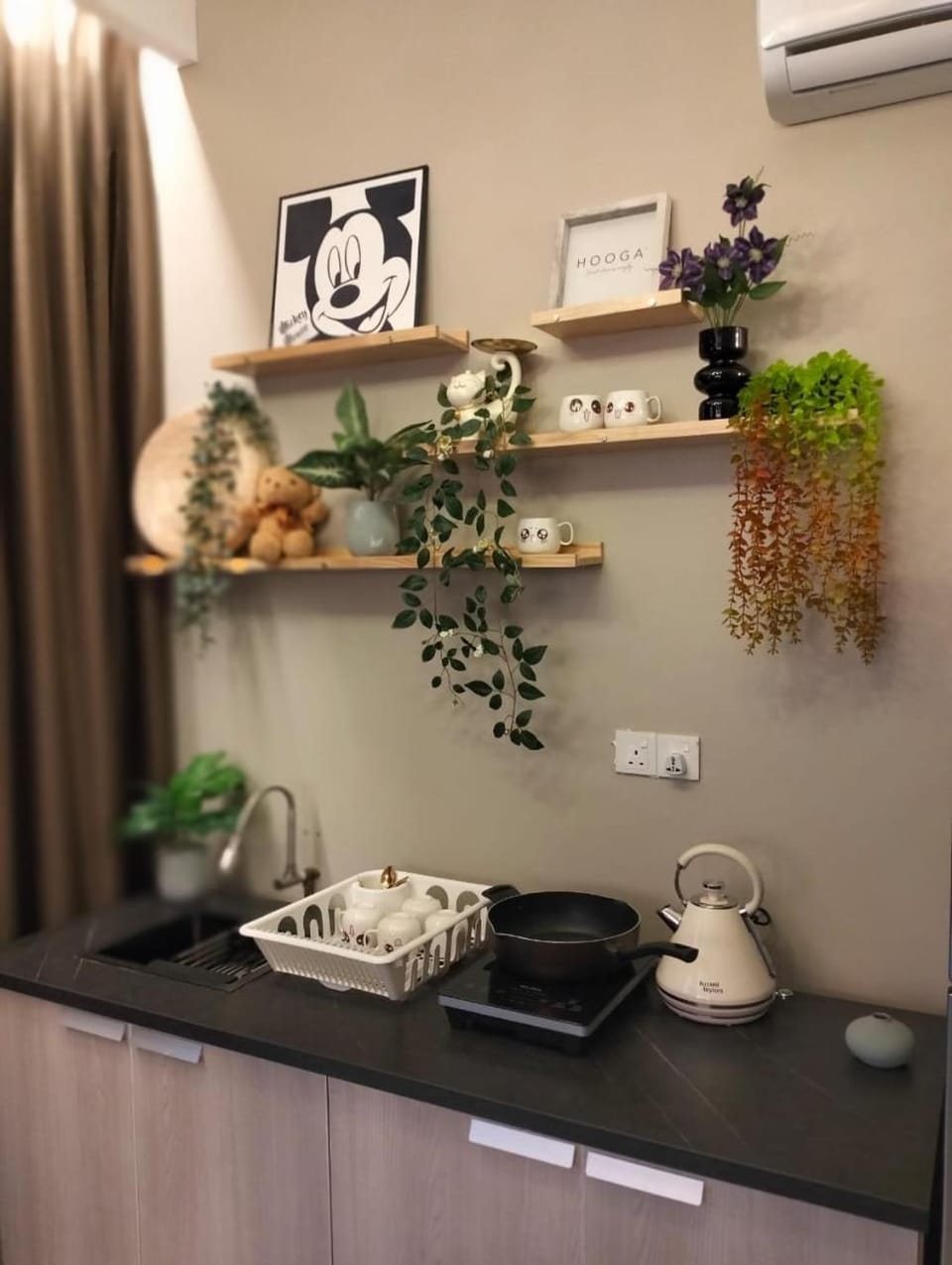 "CAT THEME" 2 Bedrooms at Jelutong, Urban Suites Apartment in George Town