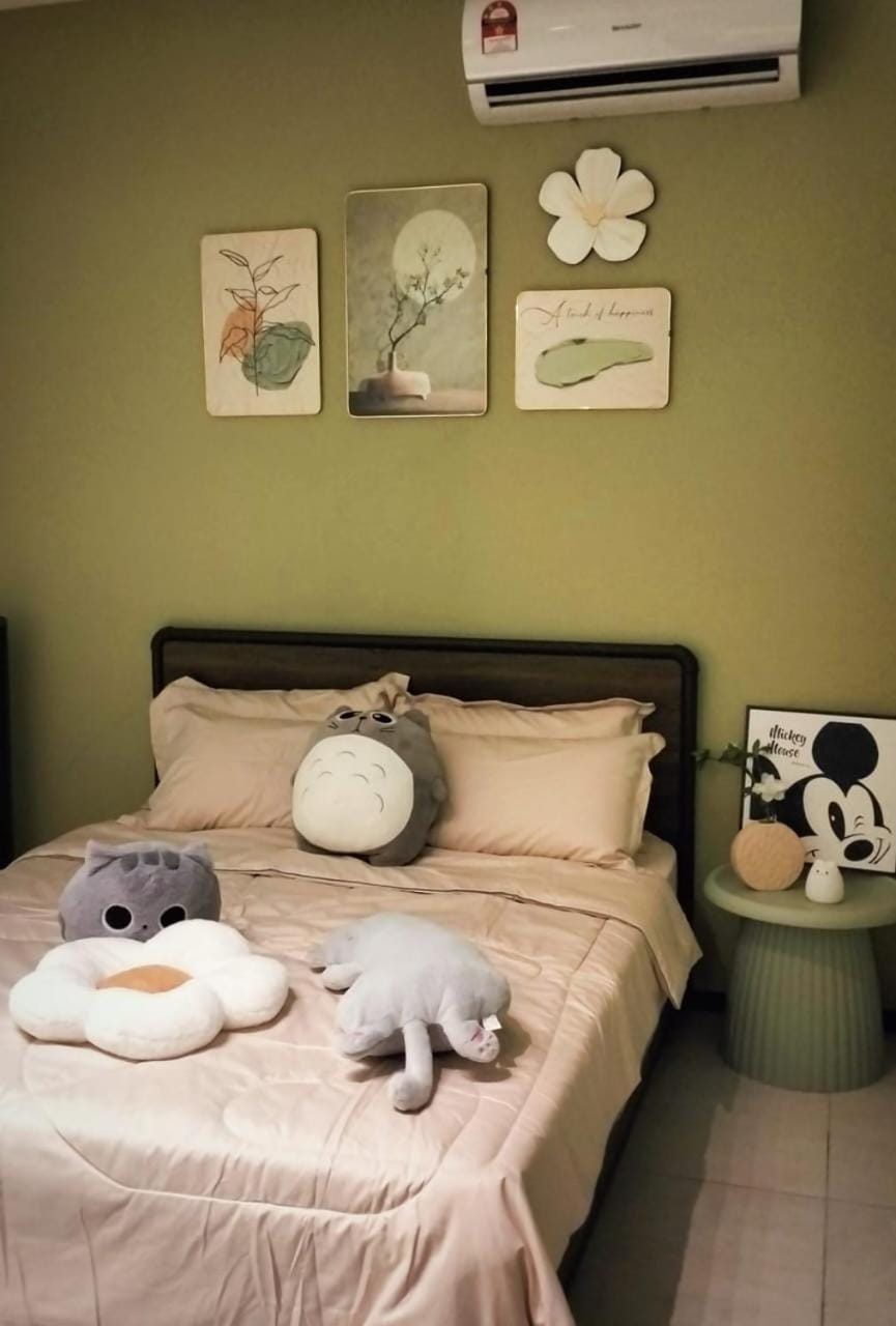 "CAT THEME" 2 Bedrooms at Jelutong, Urban Suites Apartment in George Town
