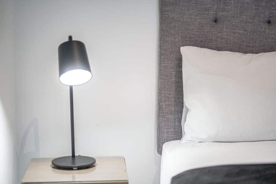 CBD Riverview 2B1B Apt w Shared Pool, Gym C23 Apartment in Kangaroo Point