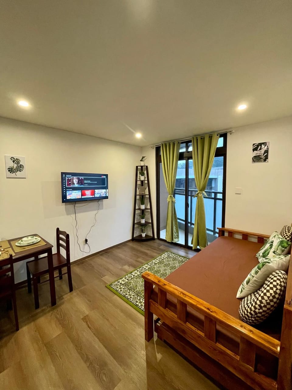 TV and multimedia, Living room