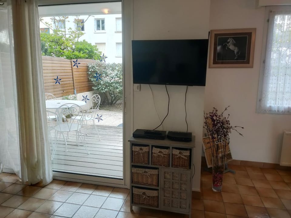 Charmant appart 2 chambres proche plage - WIFI - Animaux acceptés - FR-1-323-453 Apartment in Saint-Jean-de-Monts