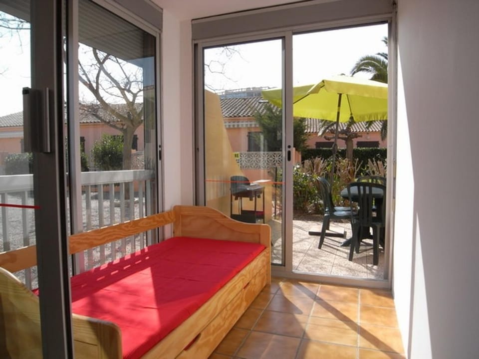Appartement 2 pièces moderne pour 4 pers avec terrasse proche plage et commerces à Argelès-sur-Mer - FR-1-776-43 Apartment in Argeles-sur-Mer