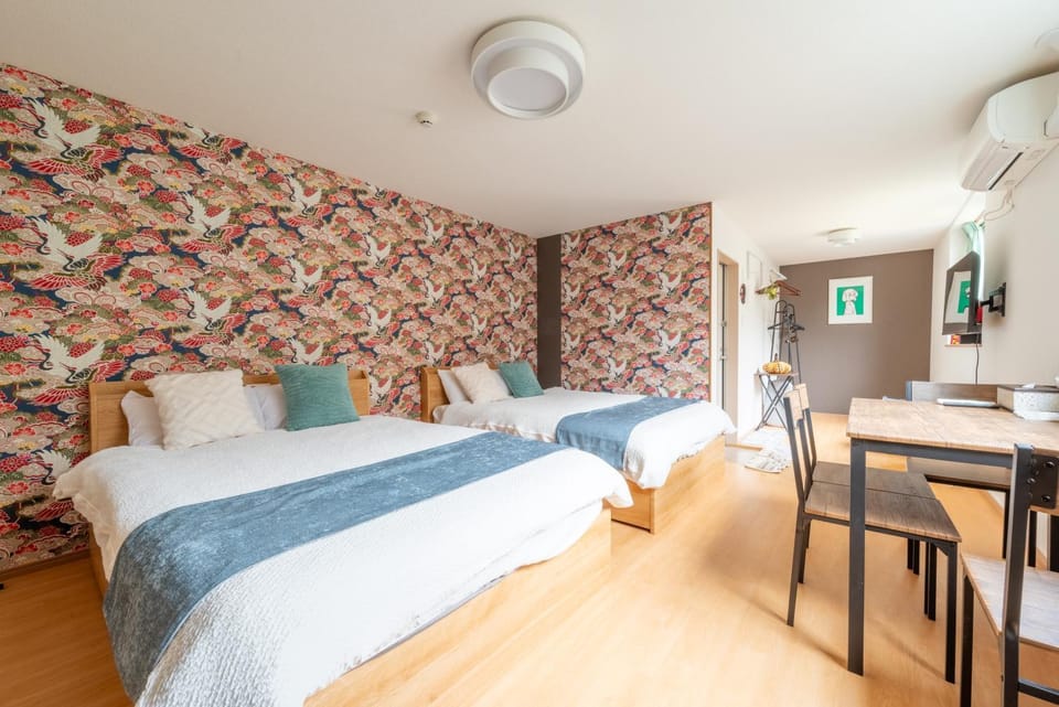 Bed, Living room, Bedroom