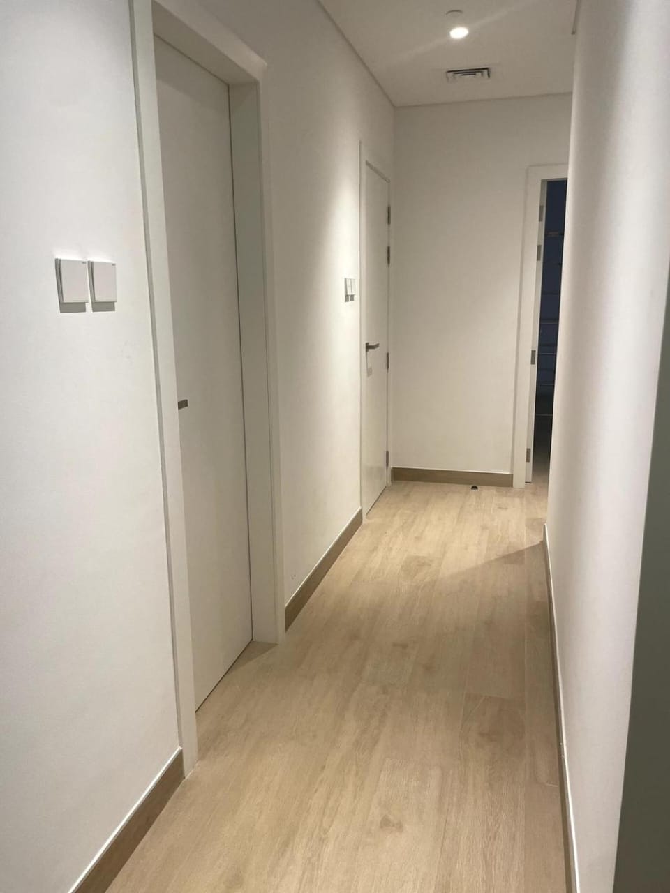 Brand New 2BR in La Rive with SeaView, Pool & Gym Apartment in Dubai