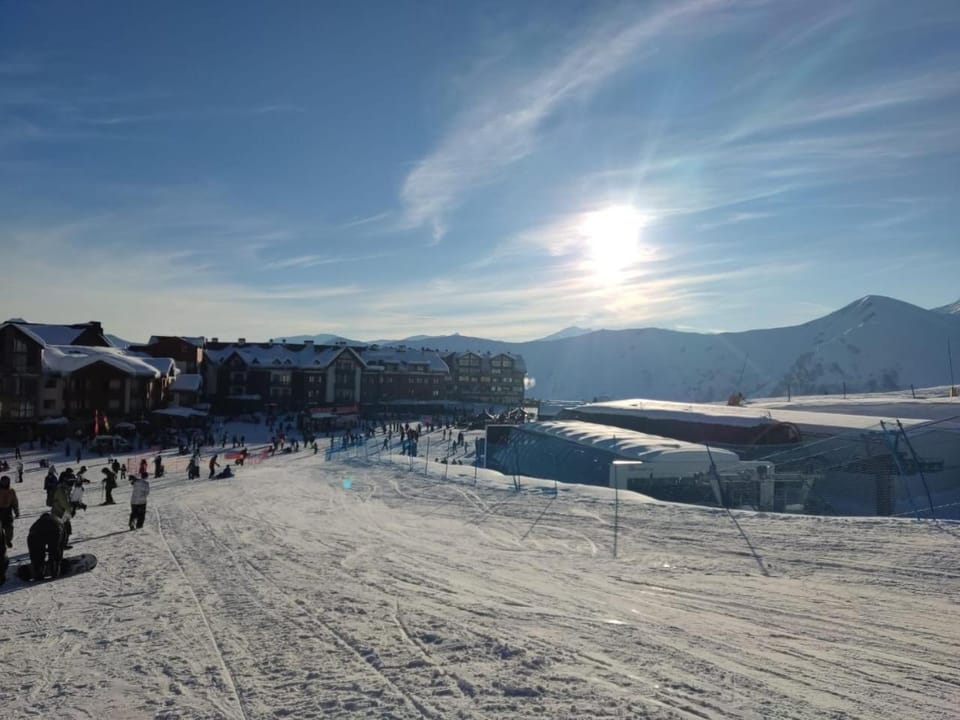 Nearby landmark, Day, People, Natural landscape, Winter, Skiing, Mountain view, group of guests