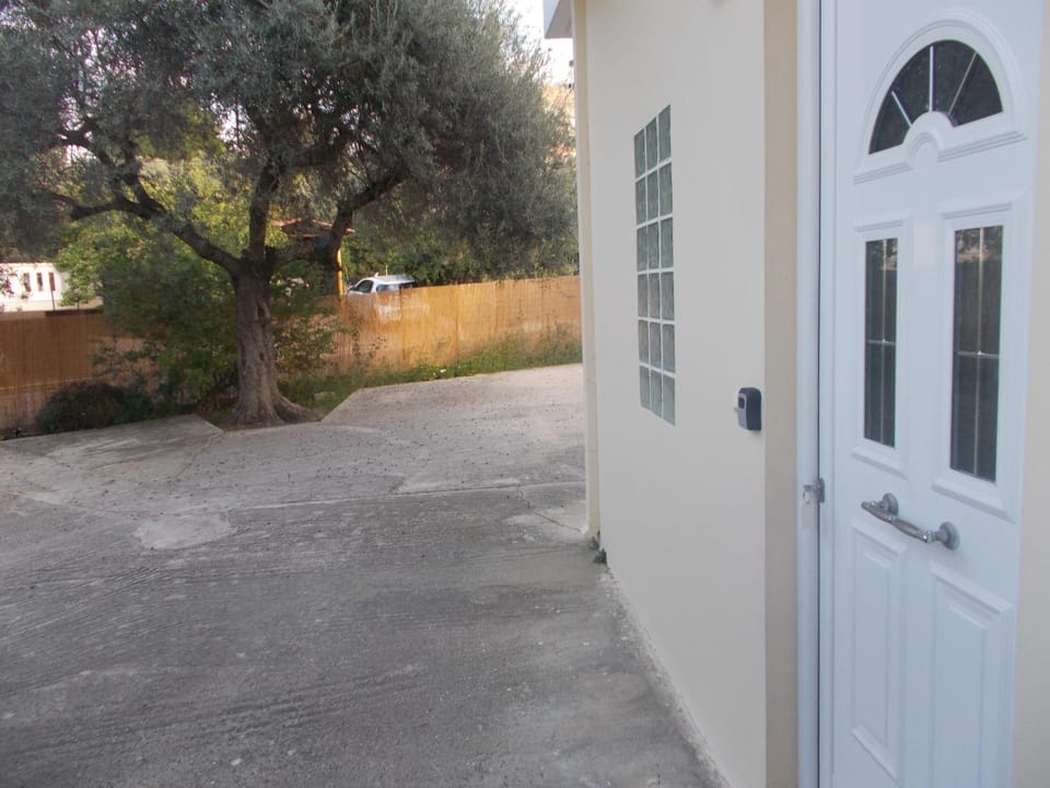 Inner courtyard view