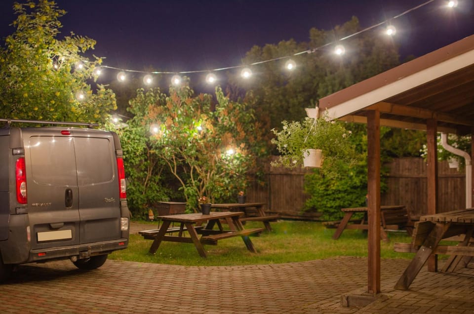 Patio, Garden