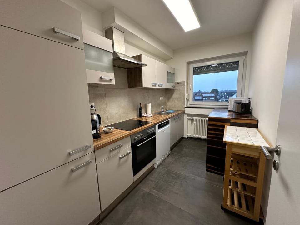 Kitchen or kitchenette, dishwasher, minibar, pet friendly, stove, toaster