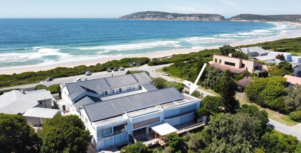 Beachy Head Hideaway 10 - Sea Views Robberg Beach Apartment in Plettenberg Bay
