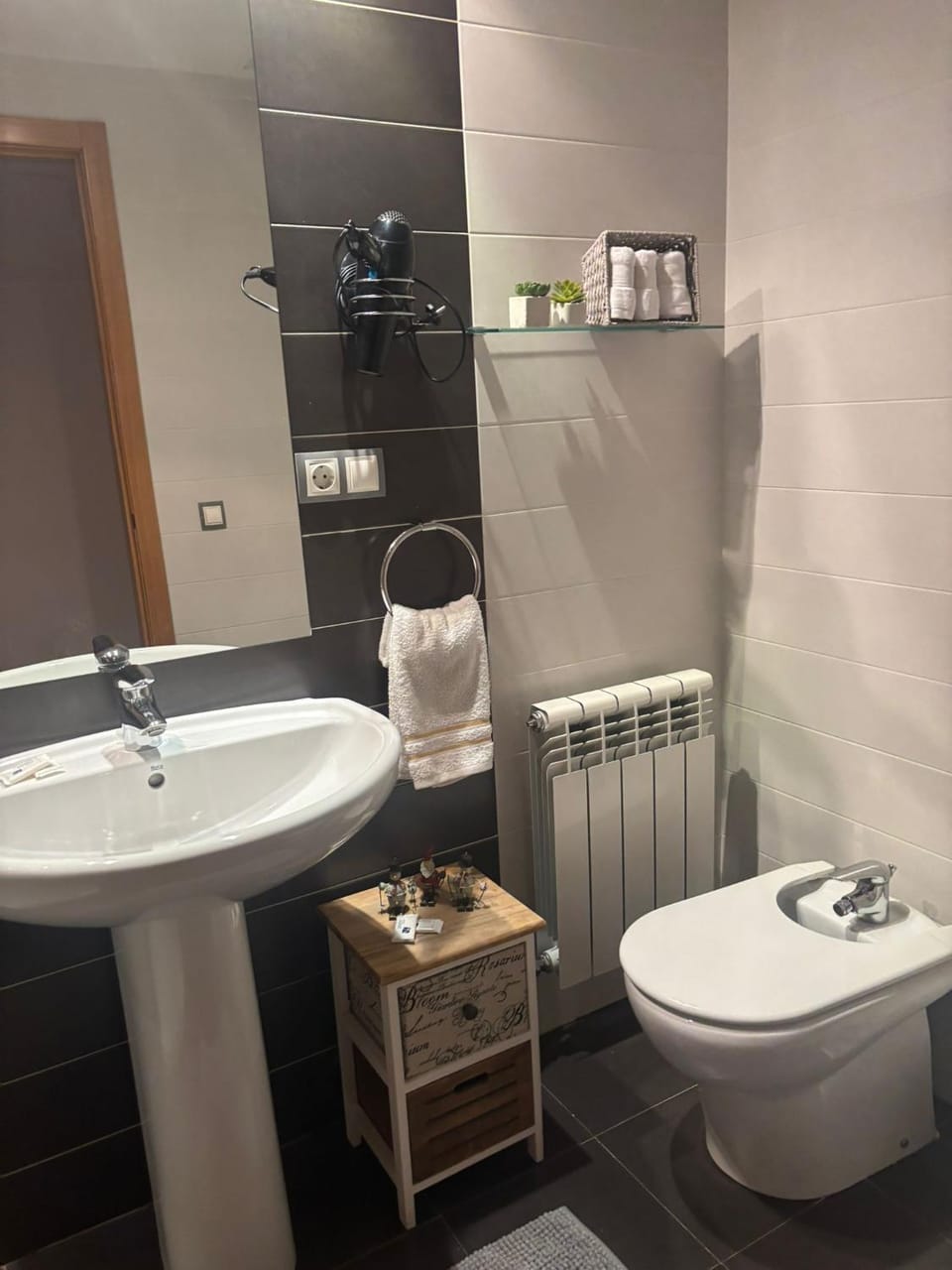 Apartamentos El Espolón Apartment in Logrono
