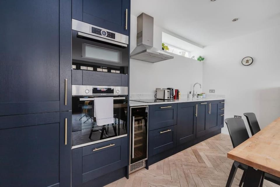 Beautiful 3 bd house in Paddington Apartment in City of Westminster