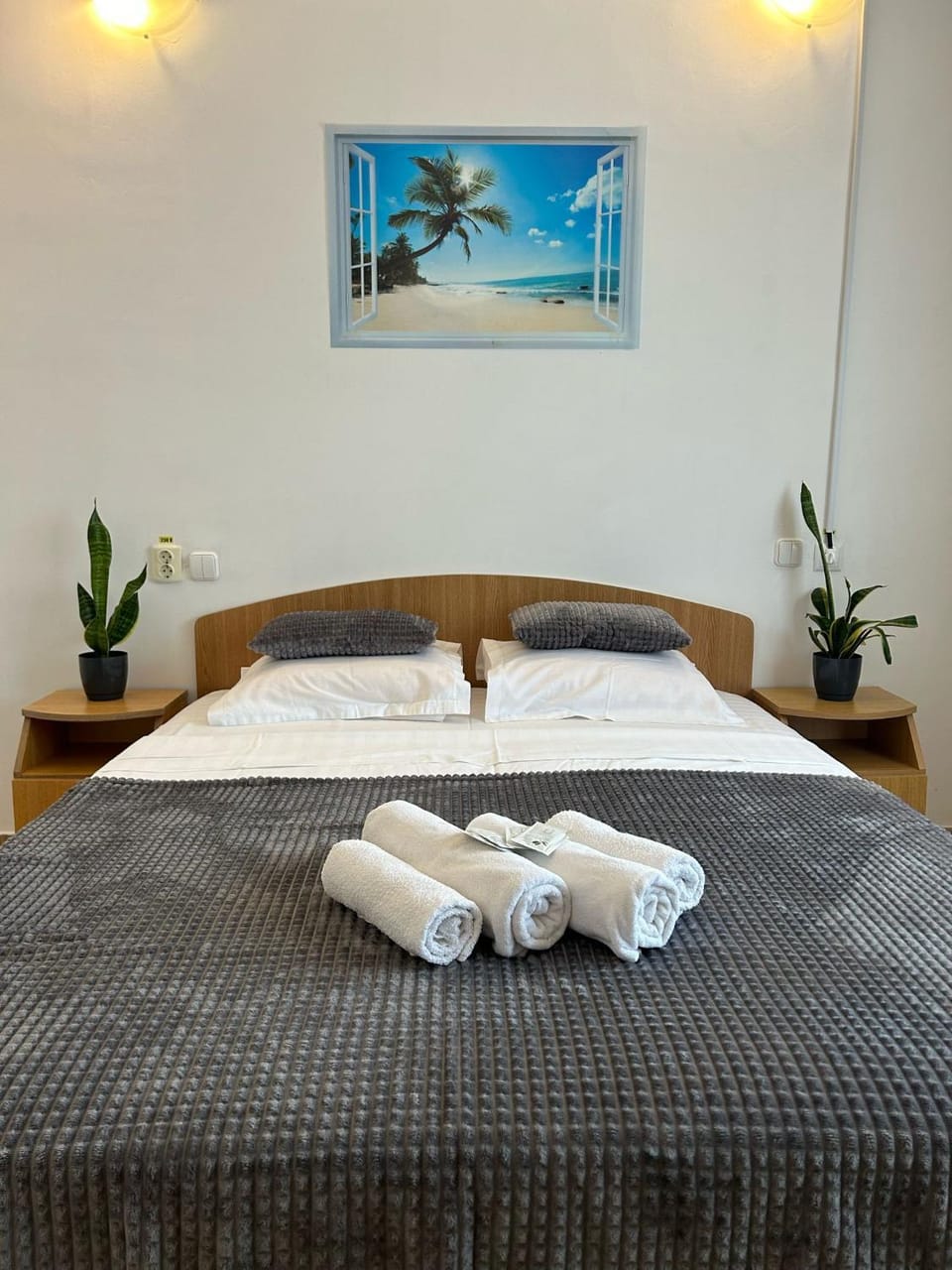 Bed, Photo of the whole room