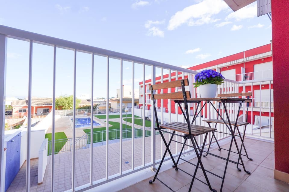Patio, Day, View (from property/room), Balcony/Terrace