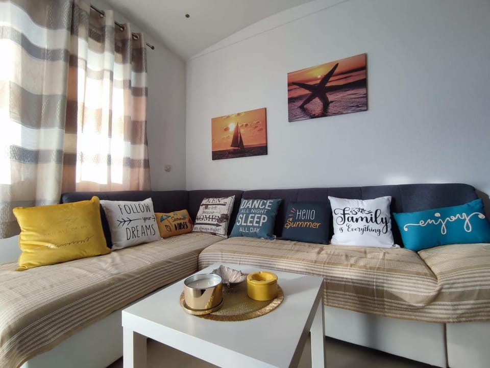 Villa Orada - superior apartment Apartment in Brela